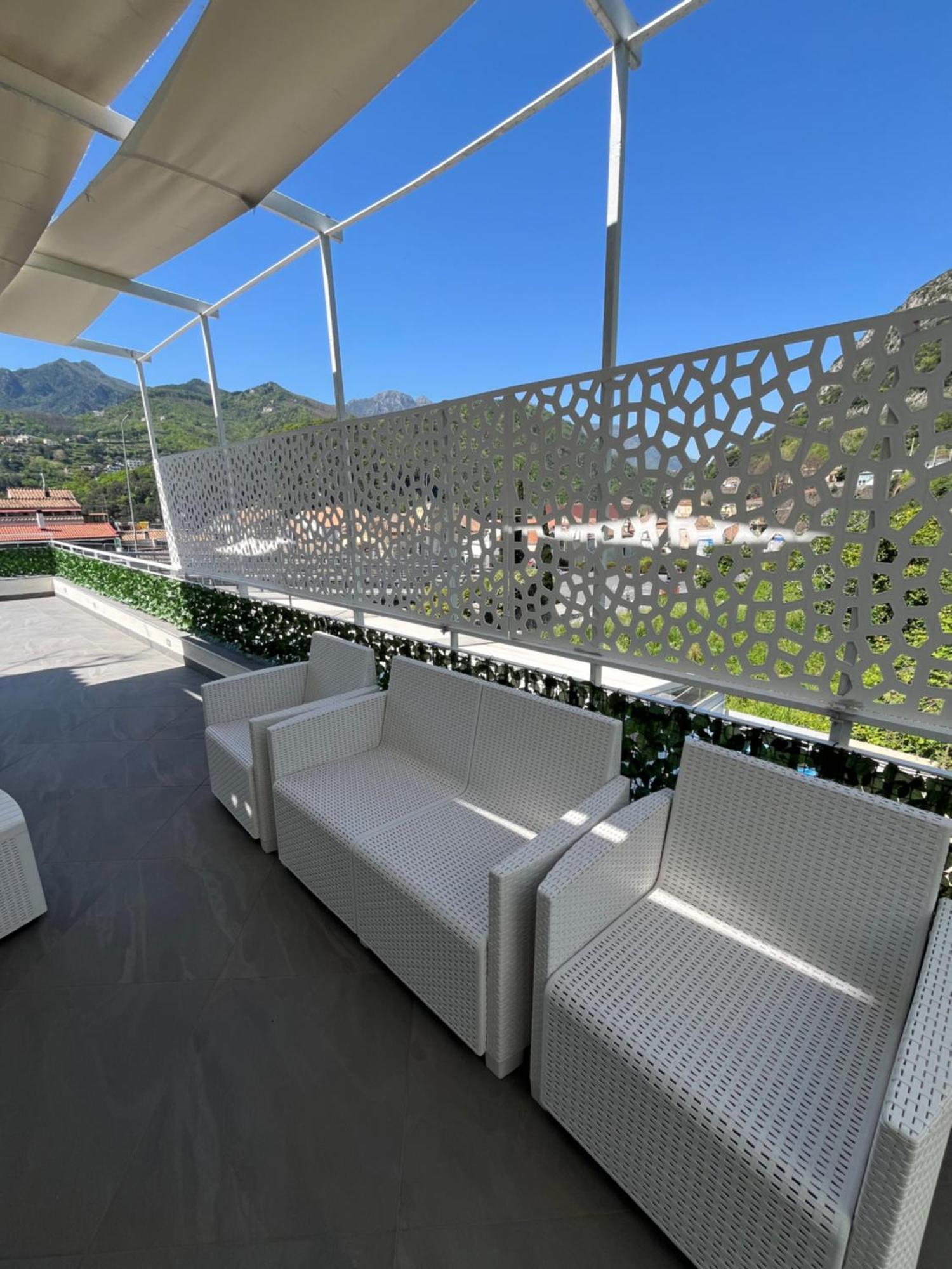 Al Chiaro Di Luna Luxury Suites Amalfi Coast Vietri Eksteriør bilde